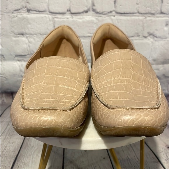 Easy Spirit “Seabides” Croc-Embossed Beige Loafers Sz 9.5 - Picture 2 of 11